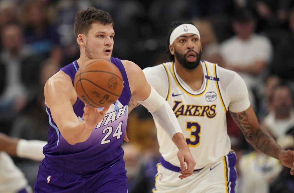 为球队的坚 为球队的坚