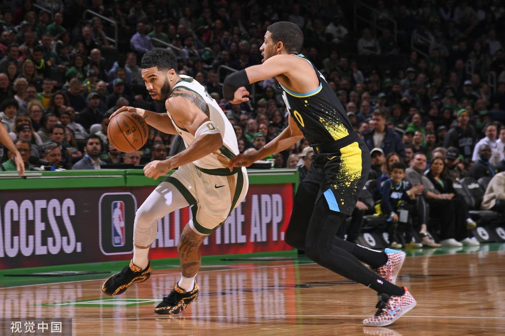 静暴露了他 静暴露了他