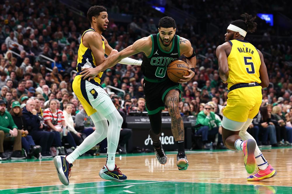 领跑射手榜 领跑射手榜